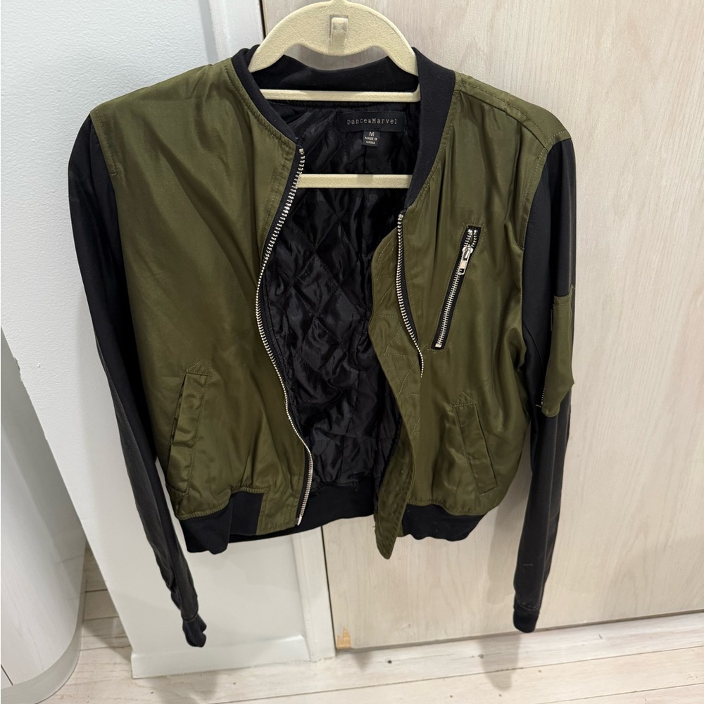 Green and black bomber jacket medium